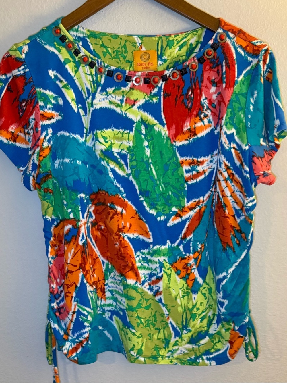 Ruby Rd. Blue Multi-Color Tropical Short Sleeve Top